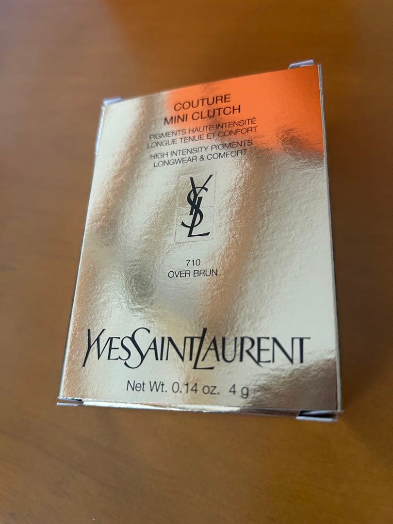 YSLアイシャドウ710
