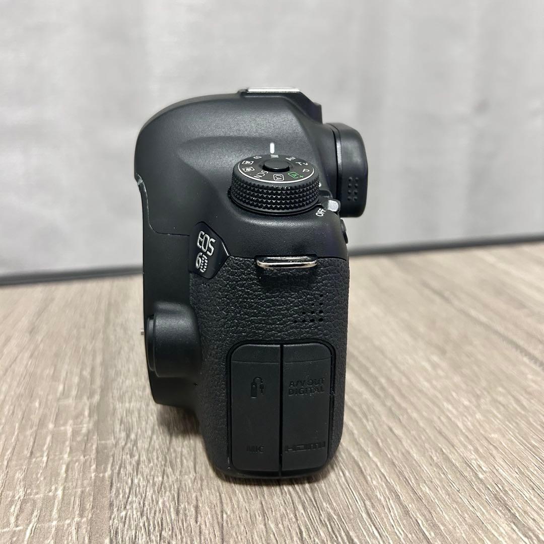 WiFi搭載 Canon EOS 6D＋EF50mmマクロ レンズセット