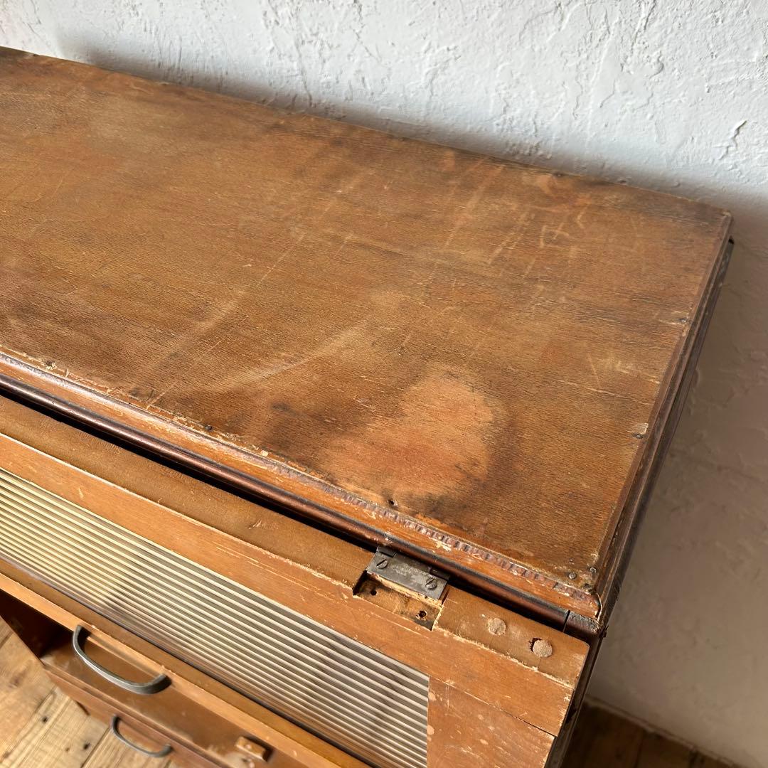 モールガラス の パタパタ扉 棚
