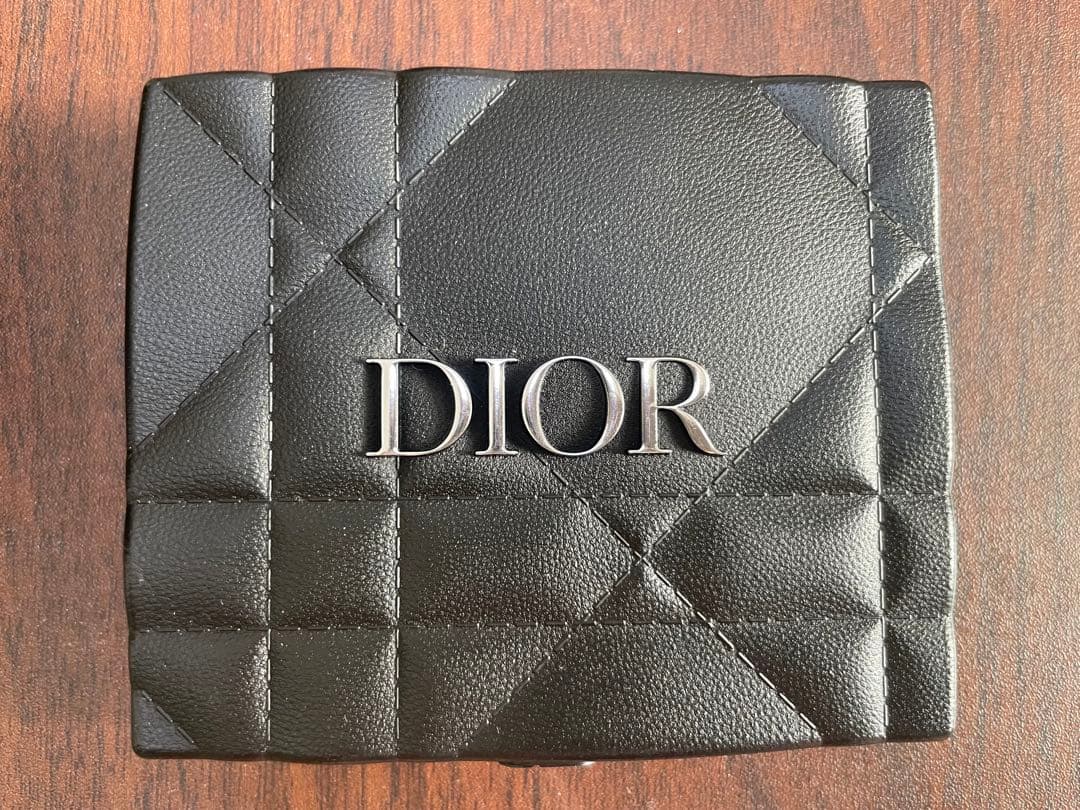 Dior ローズモアレ
