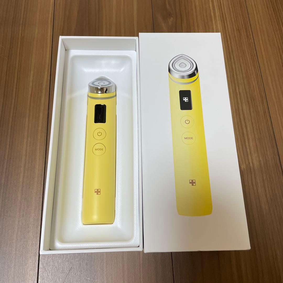 イエロー美顔器 複数モード付き