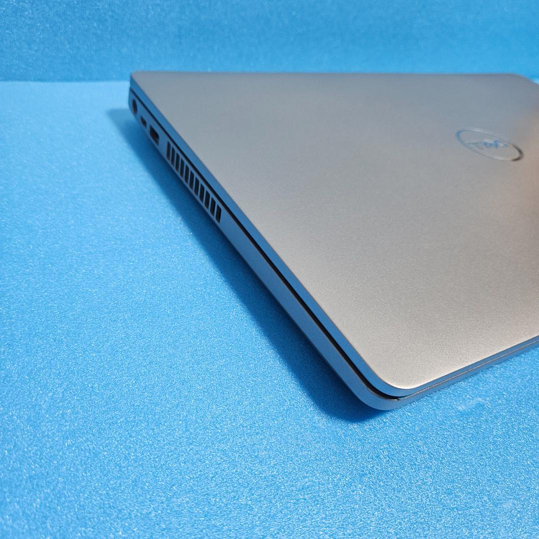 【極美品】latitude 5511 i7-5.1Ghz / グラボ搭載