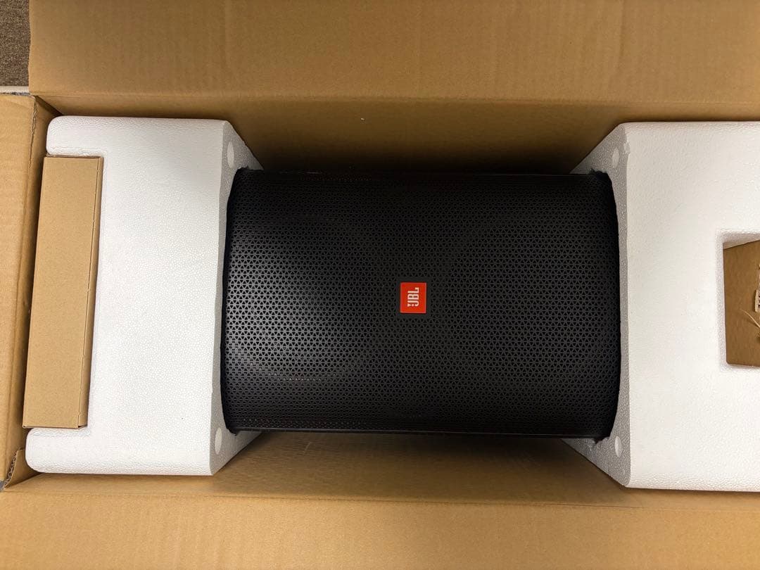 JBL タワースピーカー ブラック