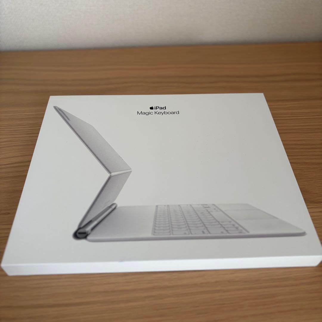 iPad Air M2 13インチ/ Magic Keyboard/ ケース付き