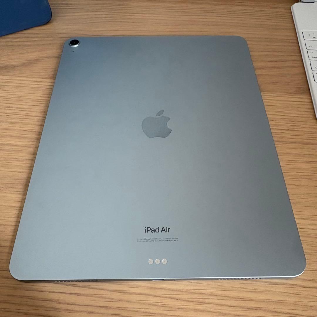 iPad Air M2 13インチ/ Magic Keyboard/ ケース付き