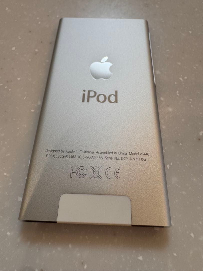 Apple iPod nano 16GB シルバー　MD480J 第7世代