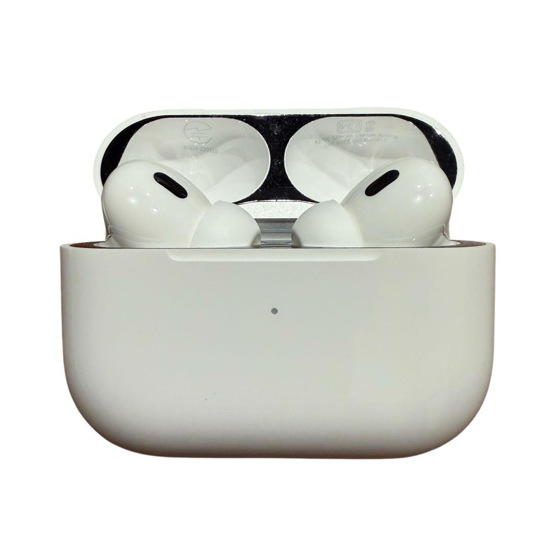 【極美品】AirPods Pro 第2世代 本体 充電ケース Lightning