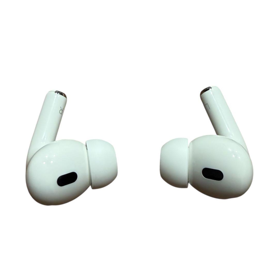 【極美品】AirPods Pro 第2世代 本体 充電ケース Lightning