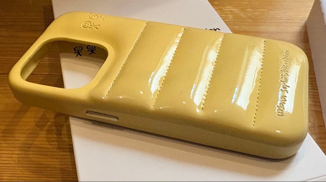 iPhoneアクセサリー urban sophisticate iPhone13Pro