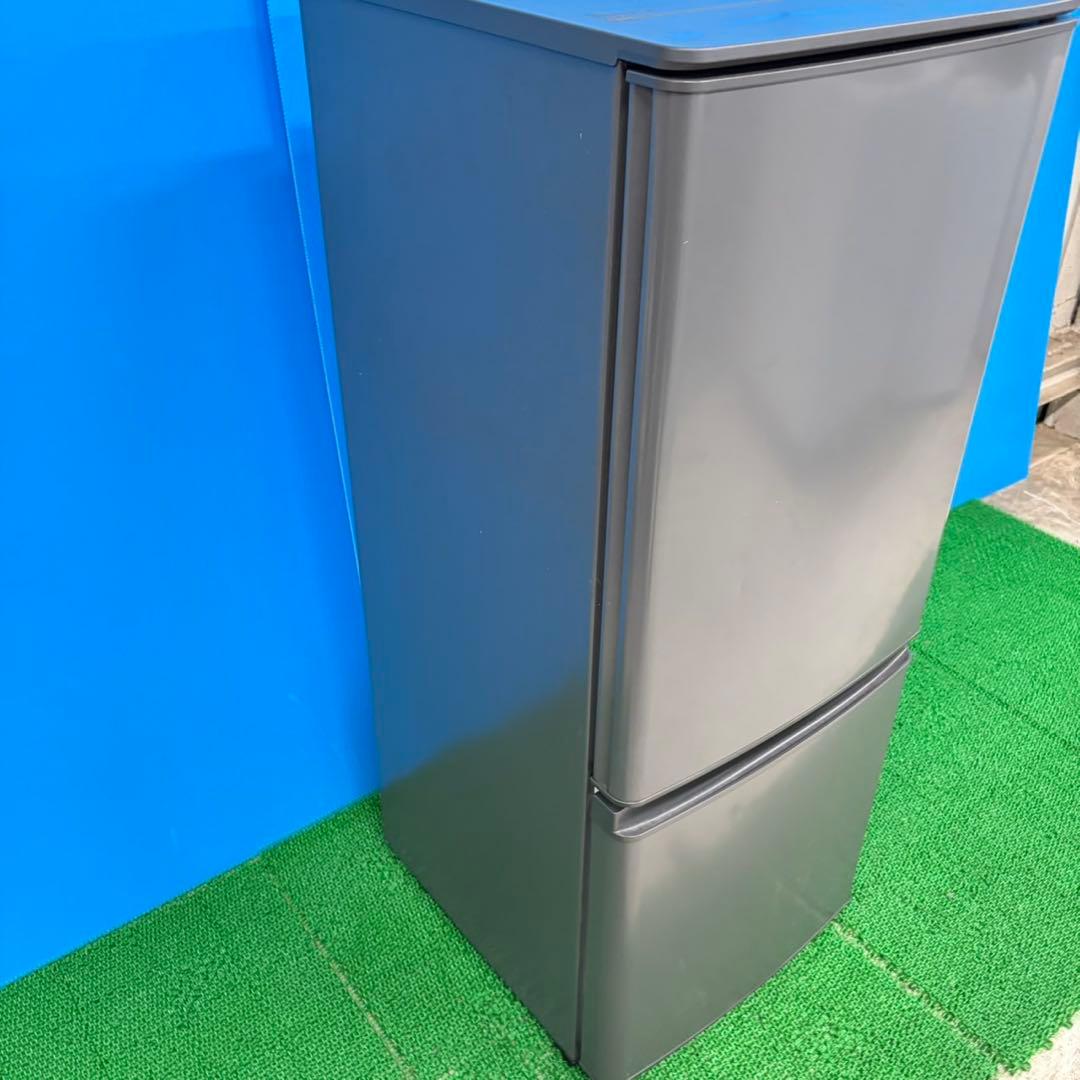 853 新生活にオススメ！三菱　2025年製　冷蔵庫　146L 小型　一人暮らし