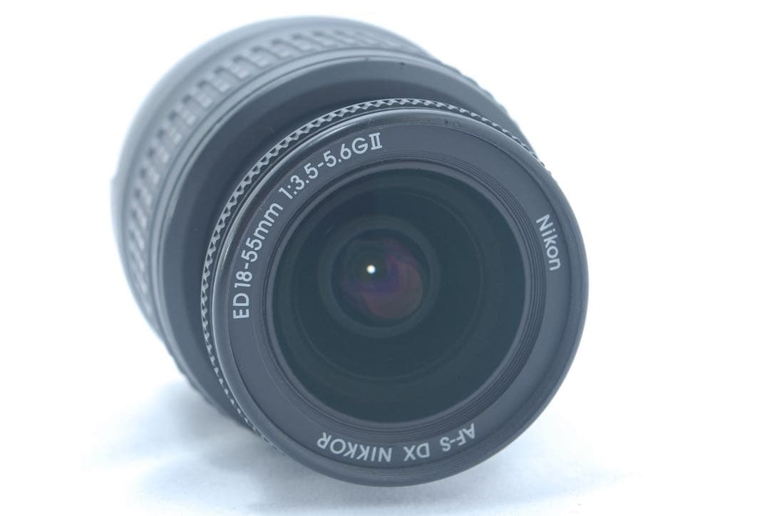 Nikon D5000 レンズキット 18-55mm 一眼レフ 初心者おすすめ