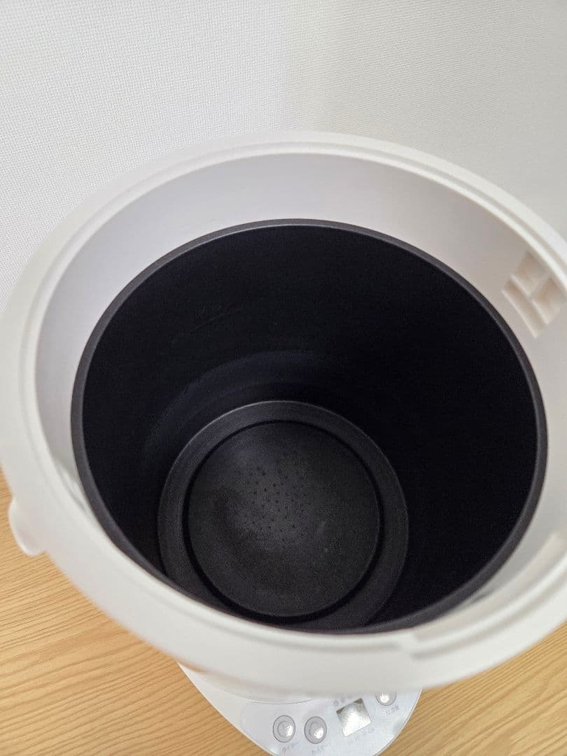 [white] YAMAZEN 置き型加湿器　スチーム式 25年10月購入