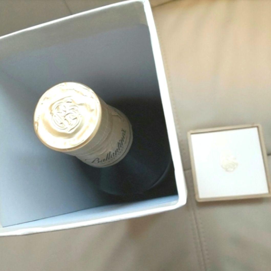Ballantine's 21年 700ml