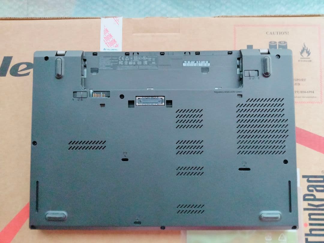 Lenovo ThinkPad L450ノートパソコン