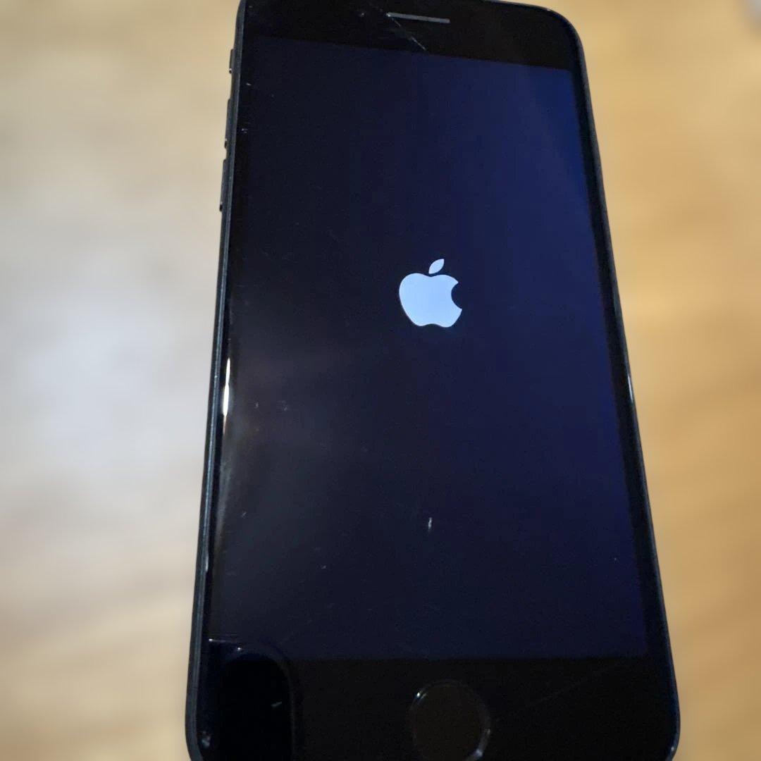 iPhone SE3 64G 箱充電ケーブル付き