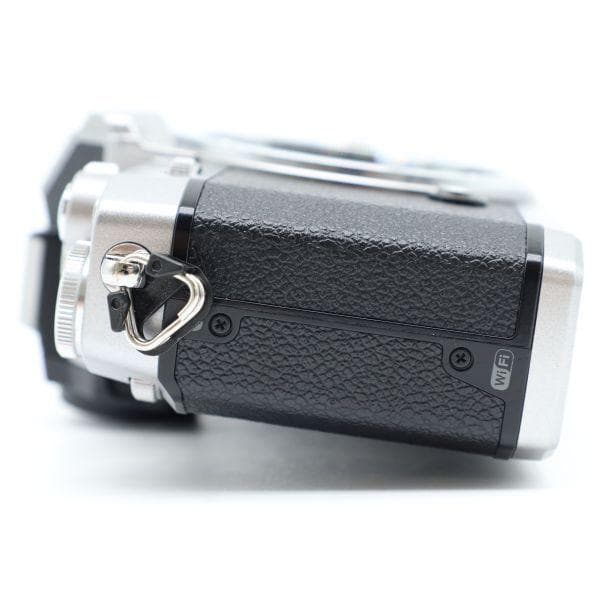 ショット数1285!■ほぼ新品■ NikonZfc シルバー