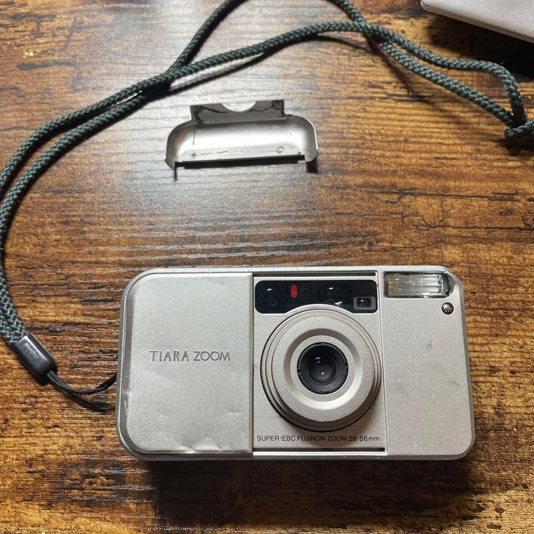FUJIFILM TIARA ZOOM コンパクトフィルムカメラ　ジャンク