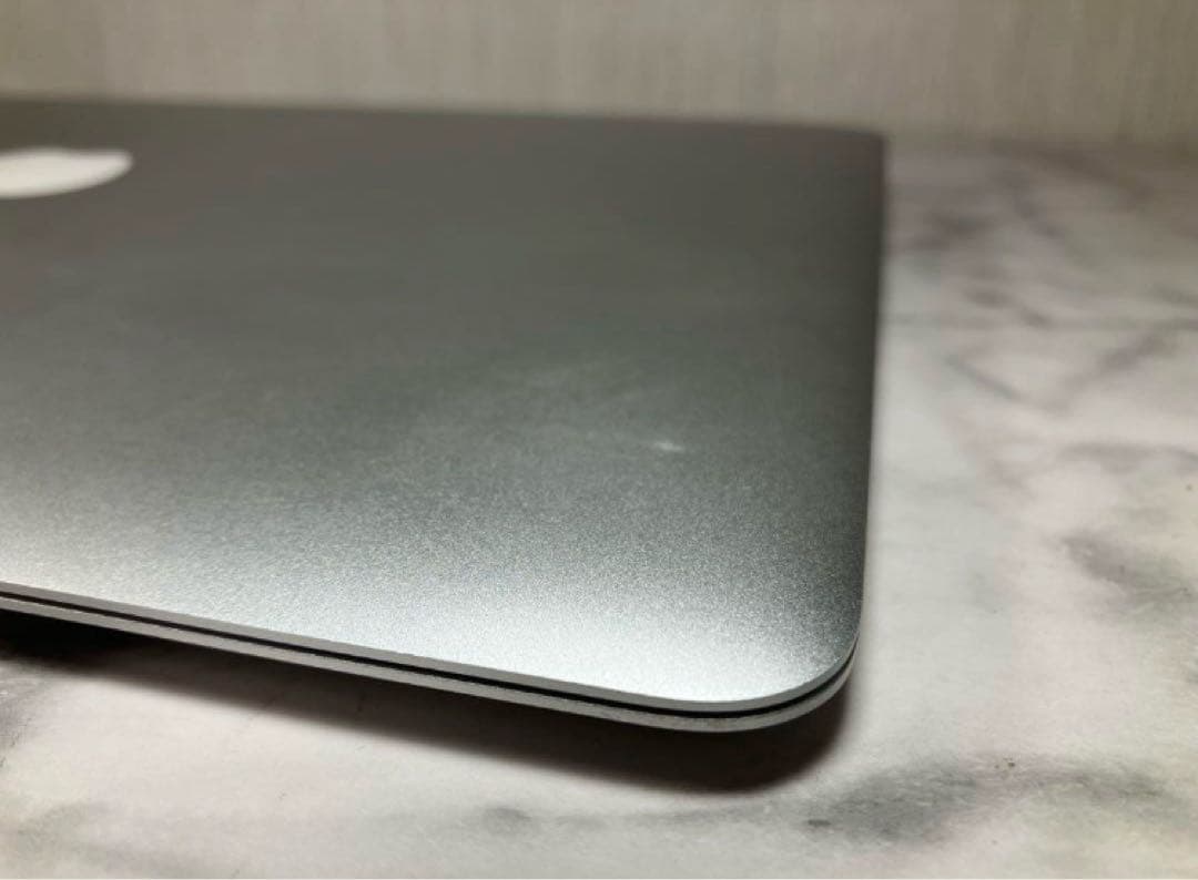 MacBook Air A1466 13.3インチ