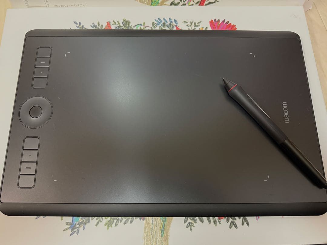 【美品】Wacom Intuos pro PTH-660 ペンタブ