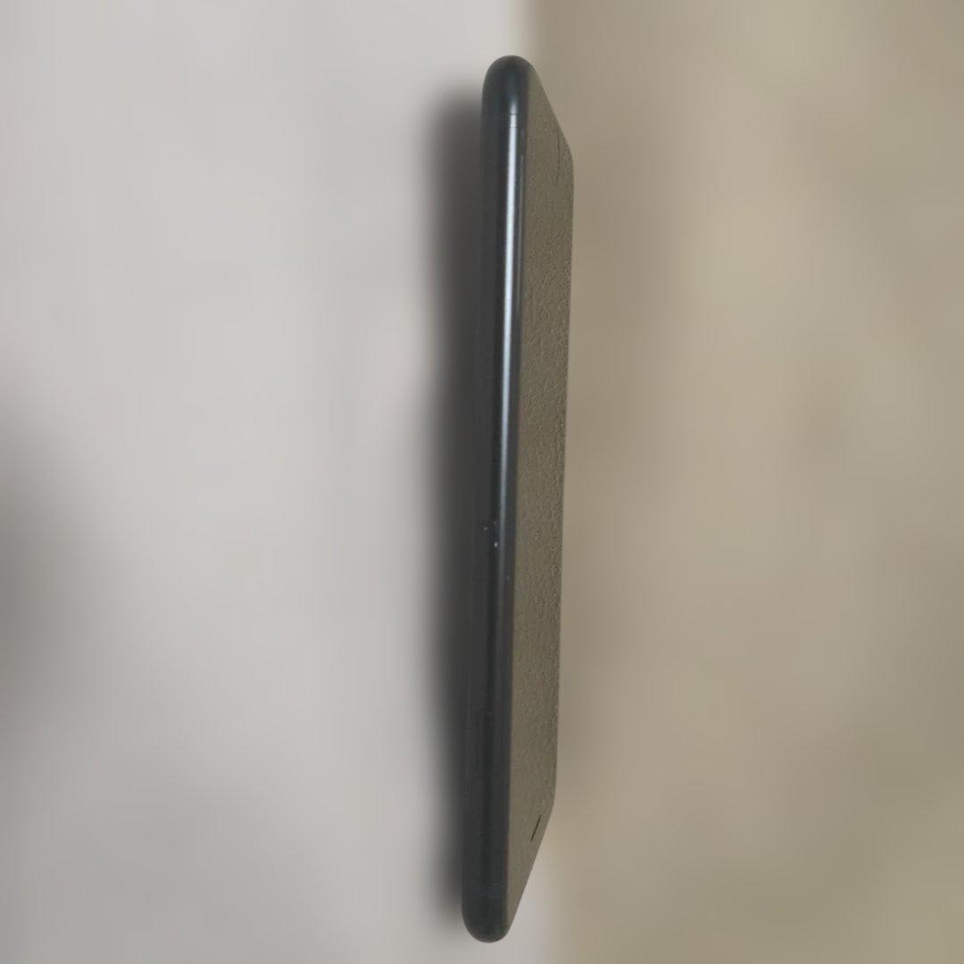 iPhoneSE3 64GB 純正バッテリ98％ ブラック 耐衝防水防塵ケース付