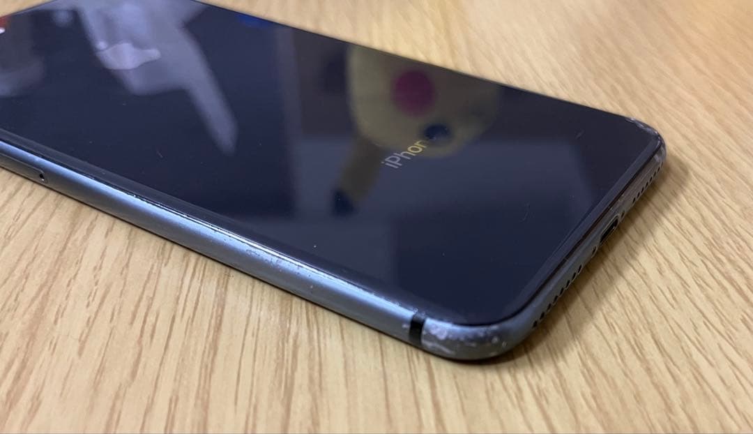 iPhone8plus 箱付き本体(アクセサリ無し)