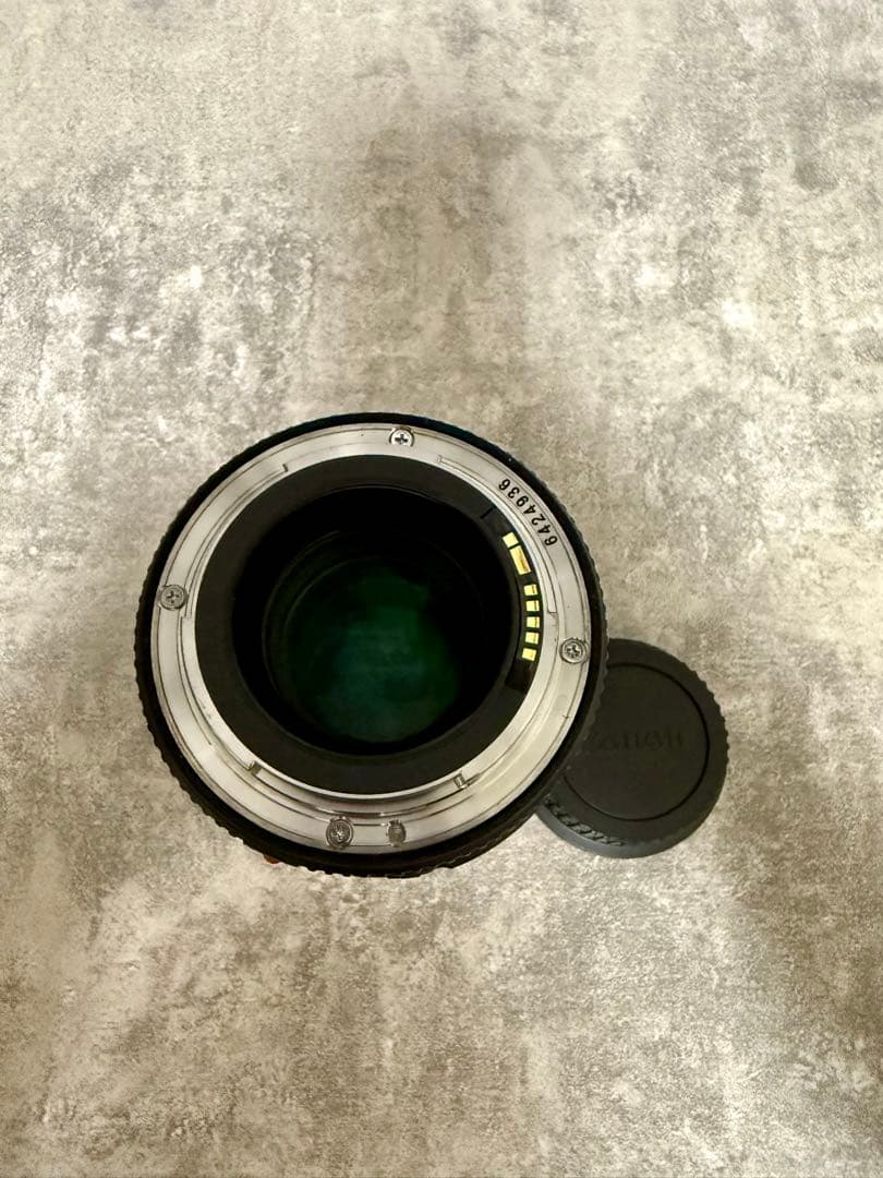 Canon EF 100mm f/2.8L IS USM レンズ　美品 フード付