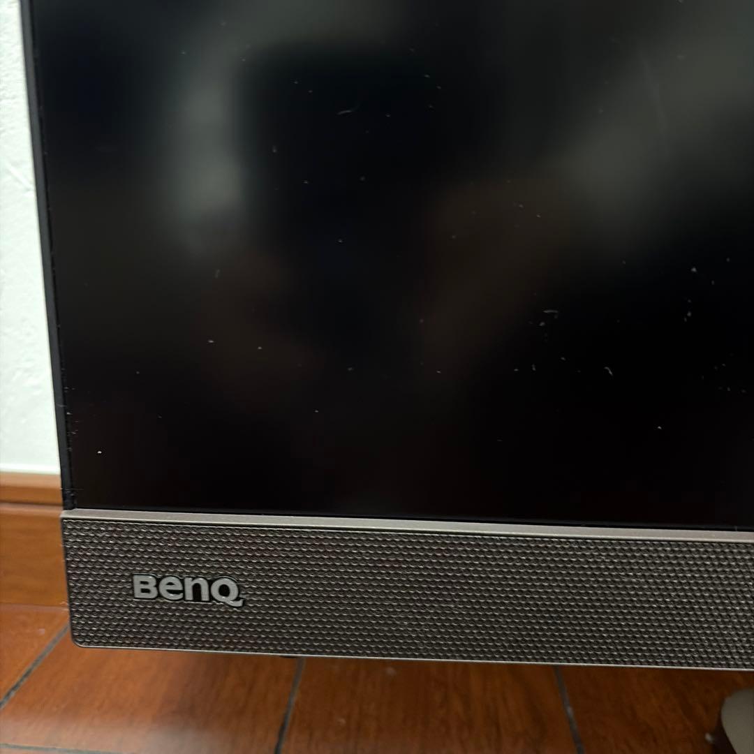 BenQ（ベンキュー）の27インチ ゲーミングモニター EX2780Q