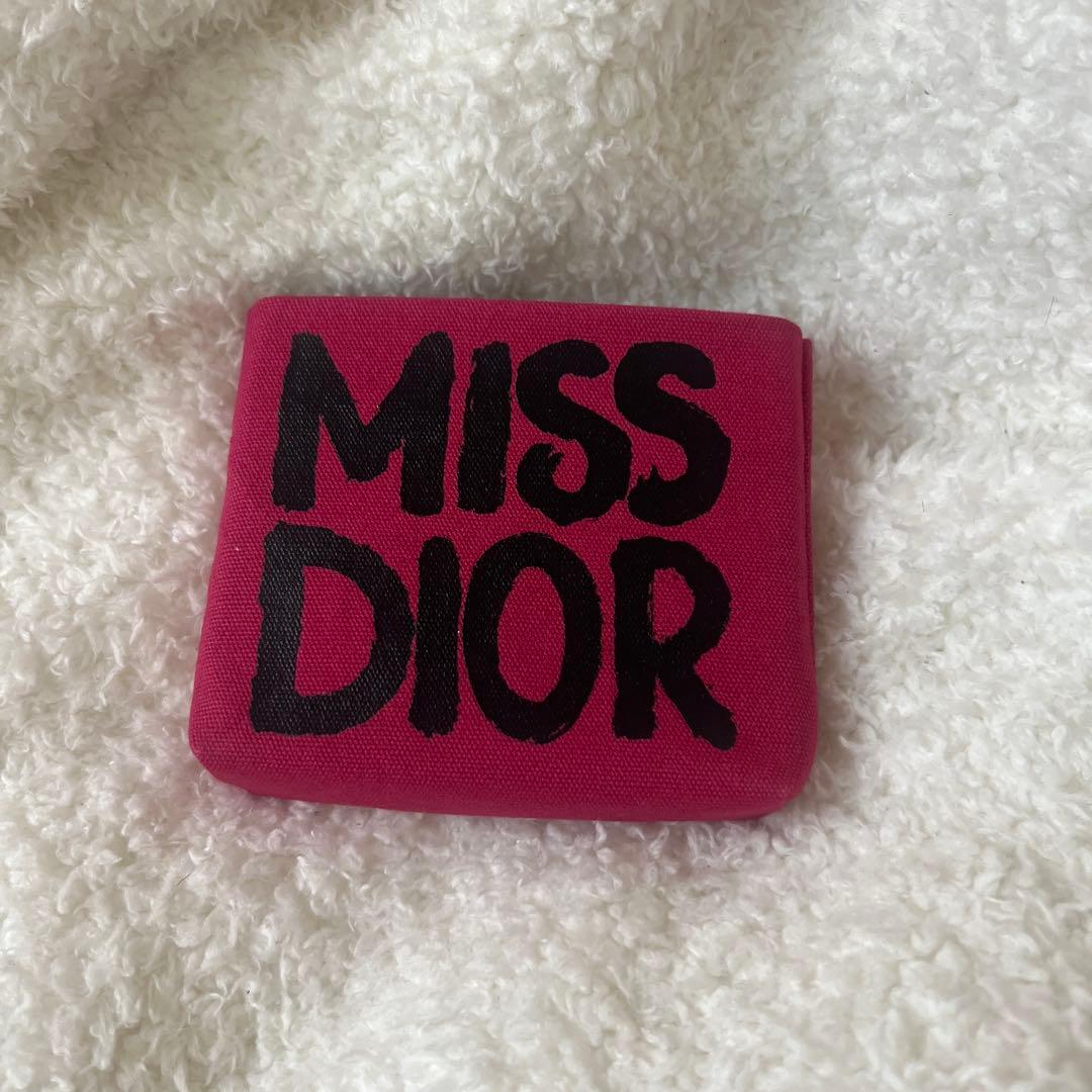 【新品・未使用】Dior アイシャドウパレット　862 ショッキングピンク