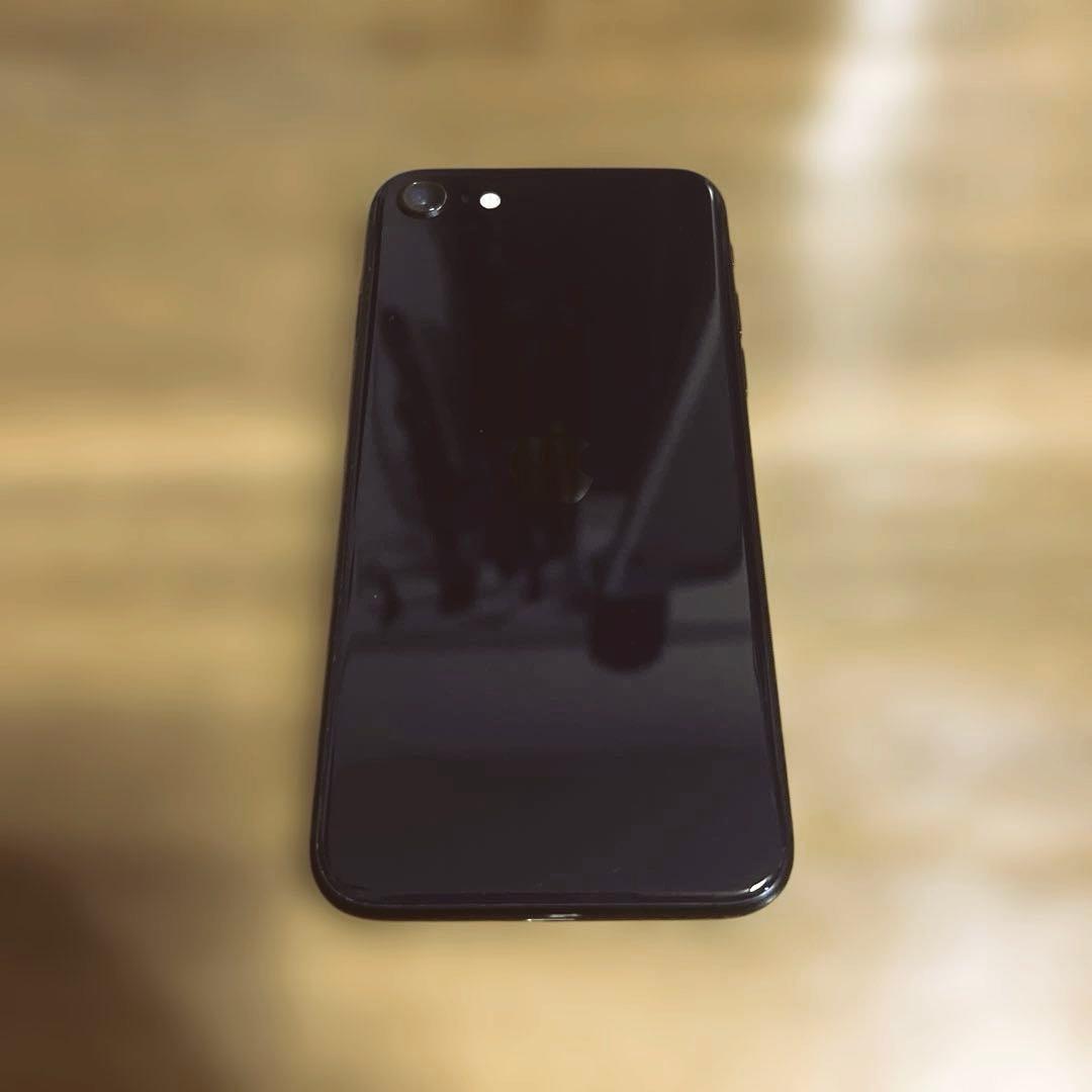 【美品】iPhoneSE 第3世代 64GB ミッドナイト SIMフリー