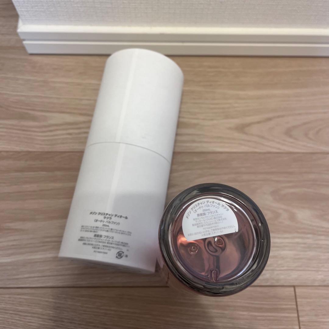 新品未使用ディオールメゾンクリスチャンディオールサクラ250ml￼