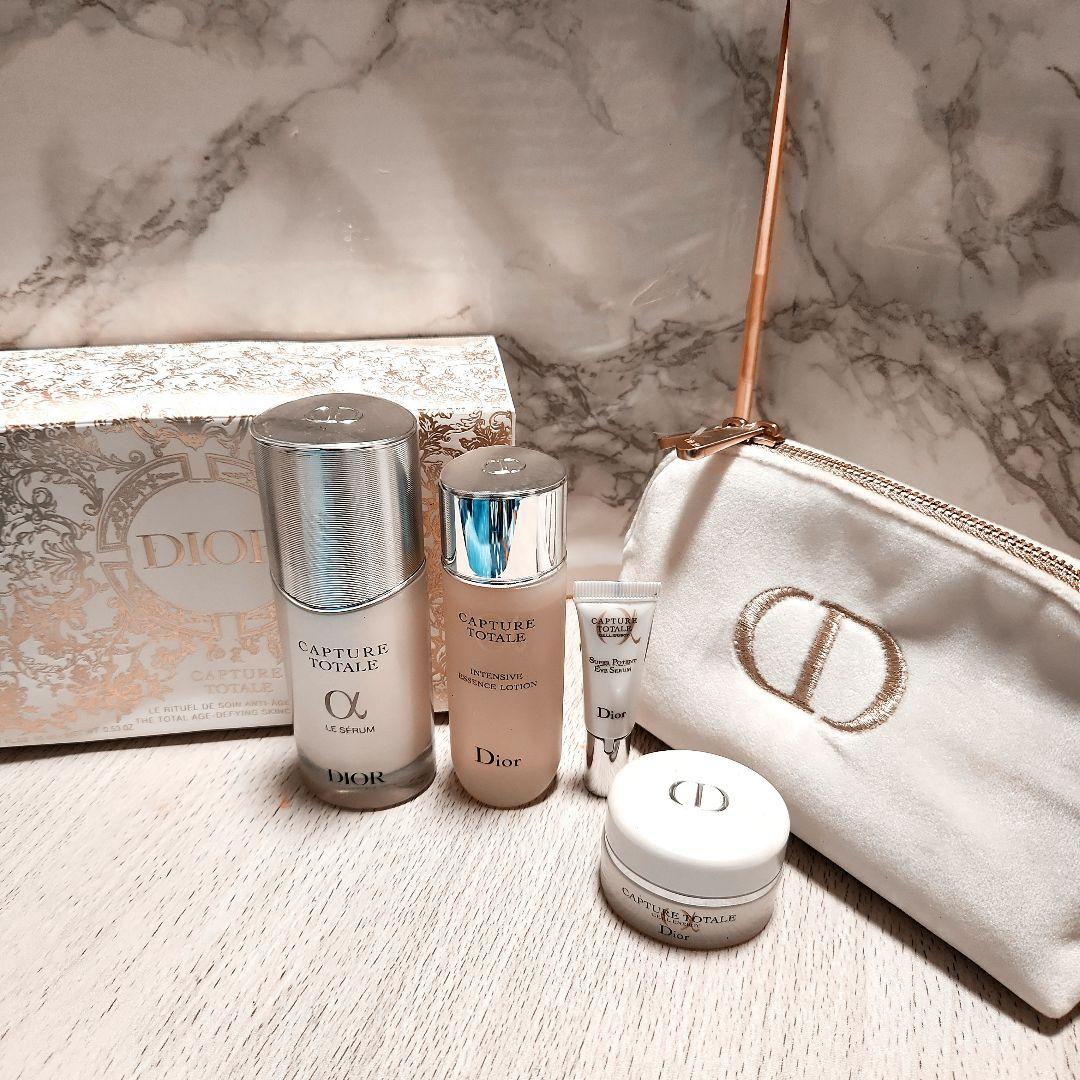 Dior Capture Totale スキンケアセット&ポーチ