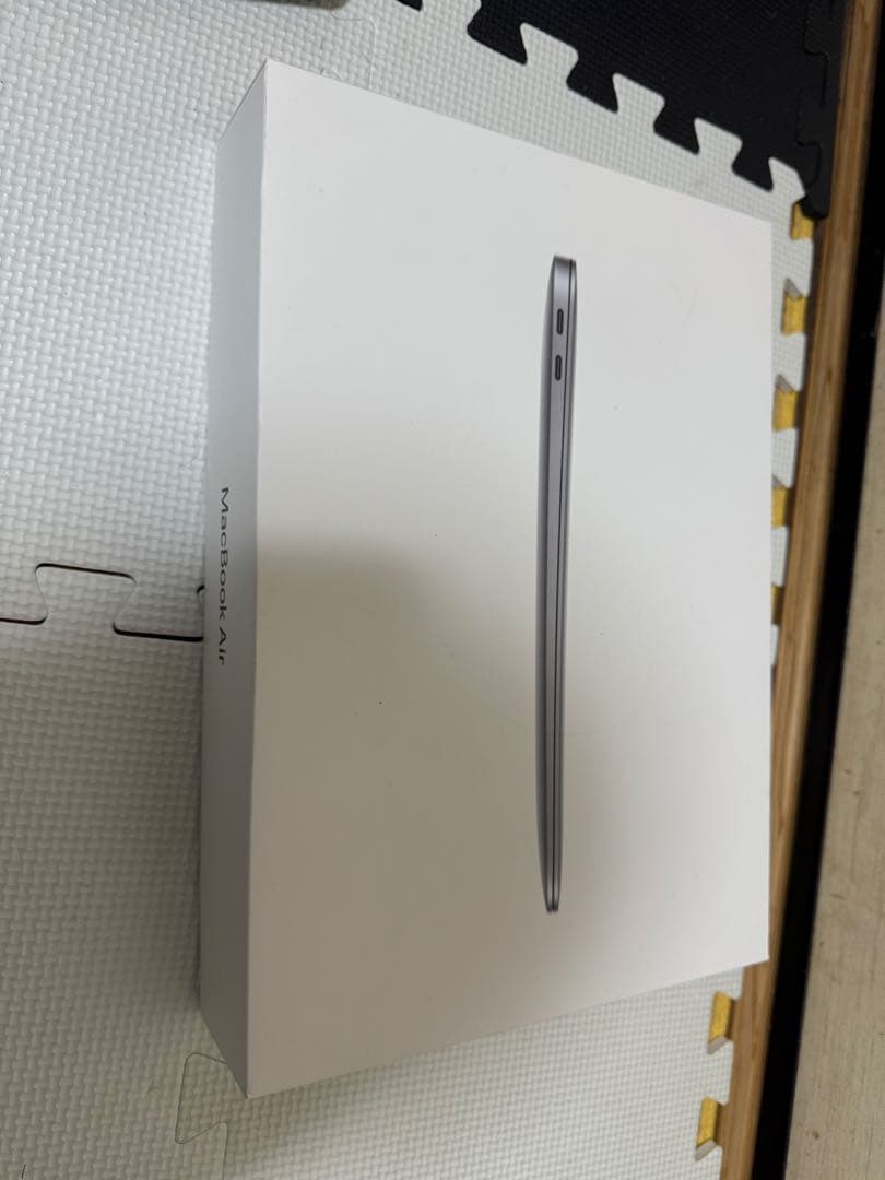MacBook Air 13inch M1 16GB 512GB バッテリ95%