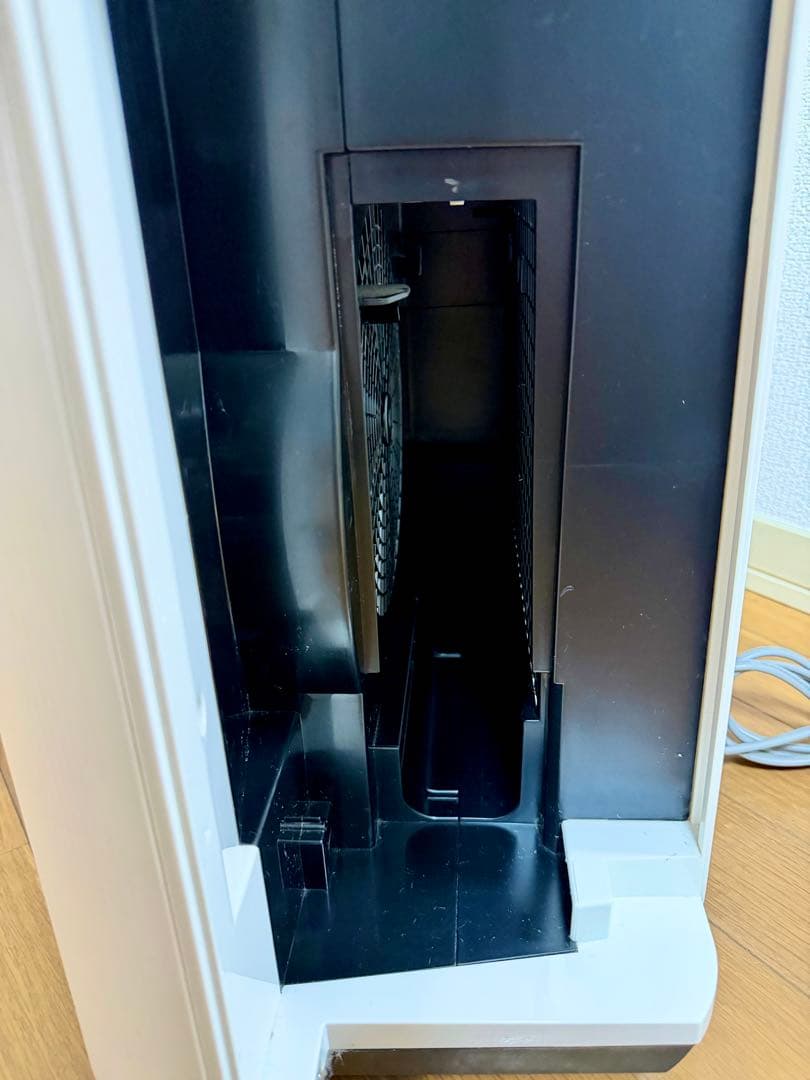 【良品】SHARP シャープ　加湿空気清浄機 KC-F70-W 2019年製