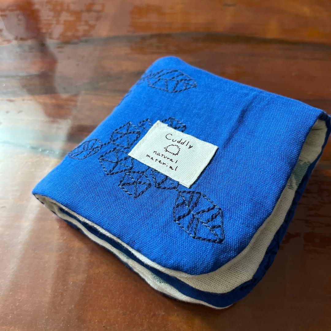 8重ガーゼハンカチ 紫陽花刺繍ガーゼ ②
