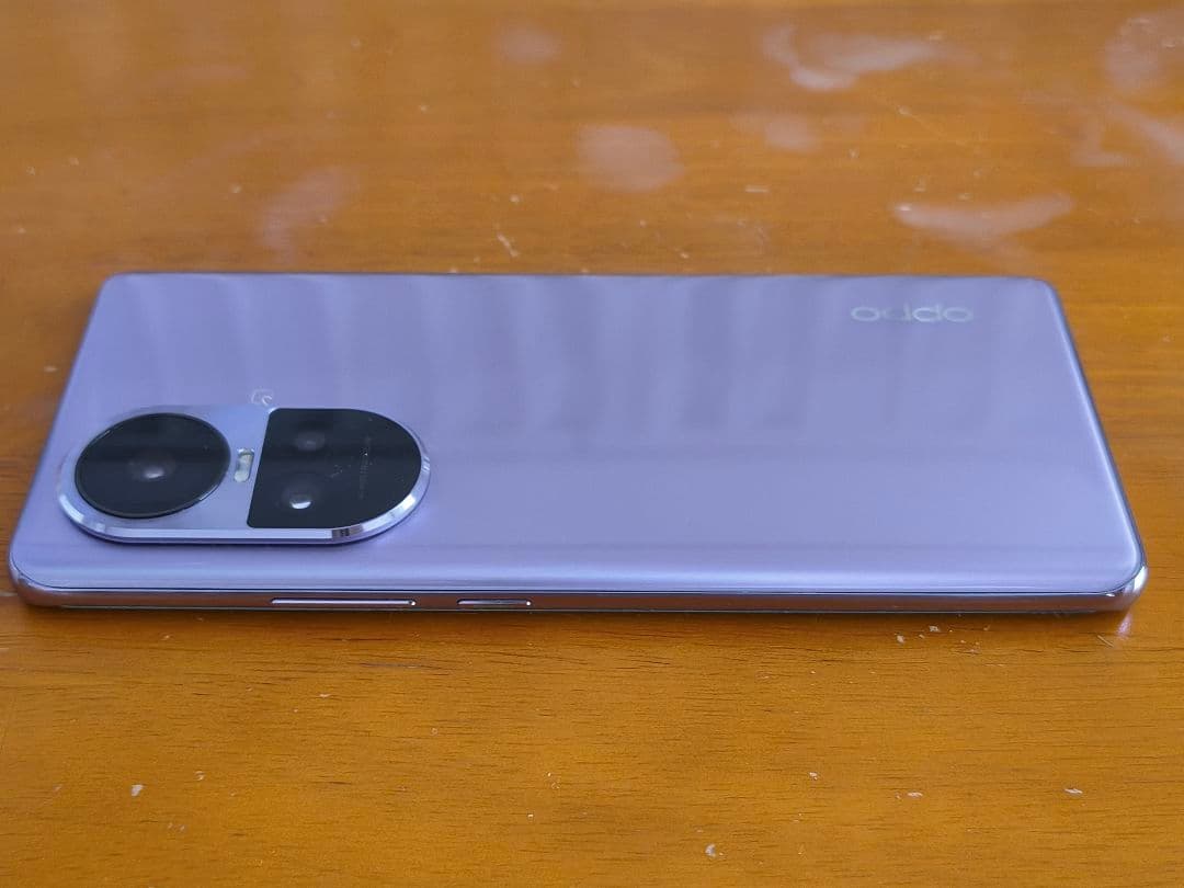 OPPO Reno10 Pro 5Gクリアケースおまけ付き美品SIMフリー