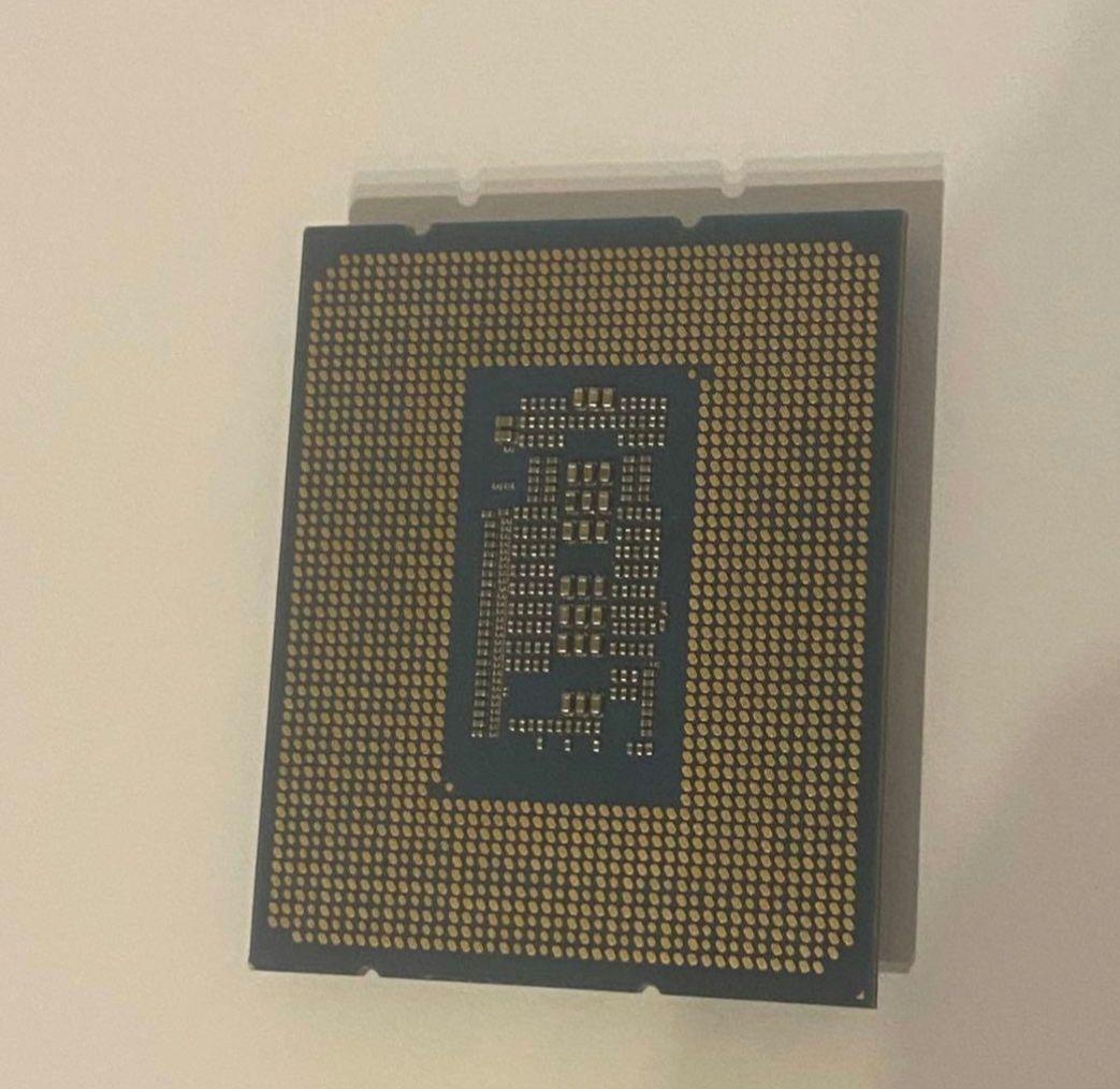 Intel Core i7-12700K CPU LGA 1700　動作未確認