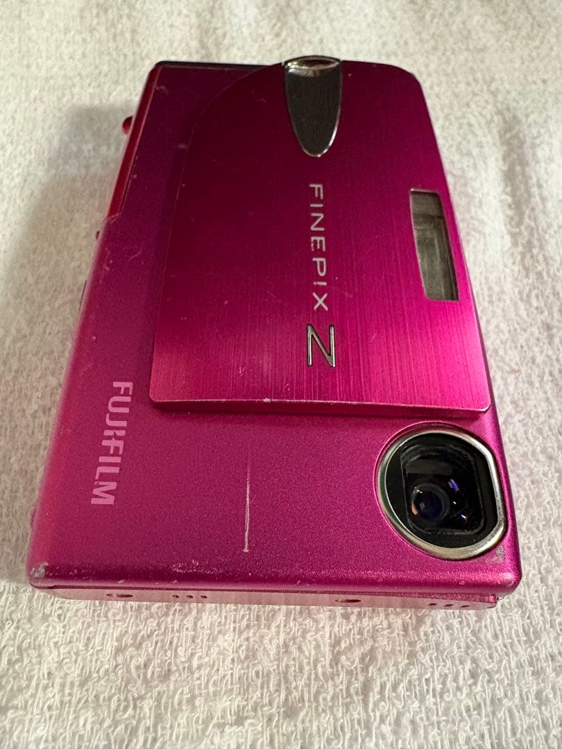 【希少】FUJIFILM FinePix Z250fd ピンク デジカメ