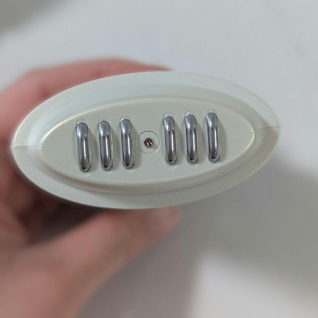 NEWAリフト 美顔器 有線タイプ　ジェル付き