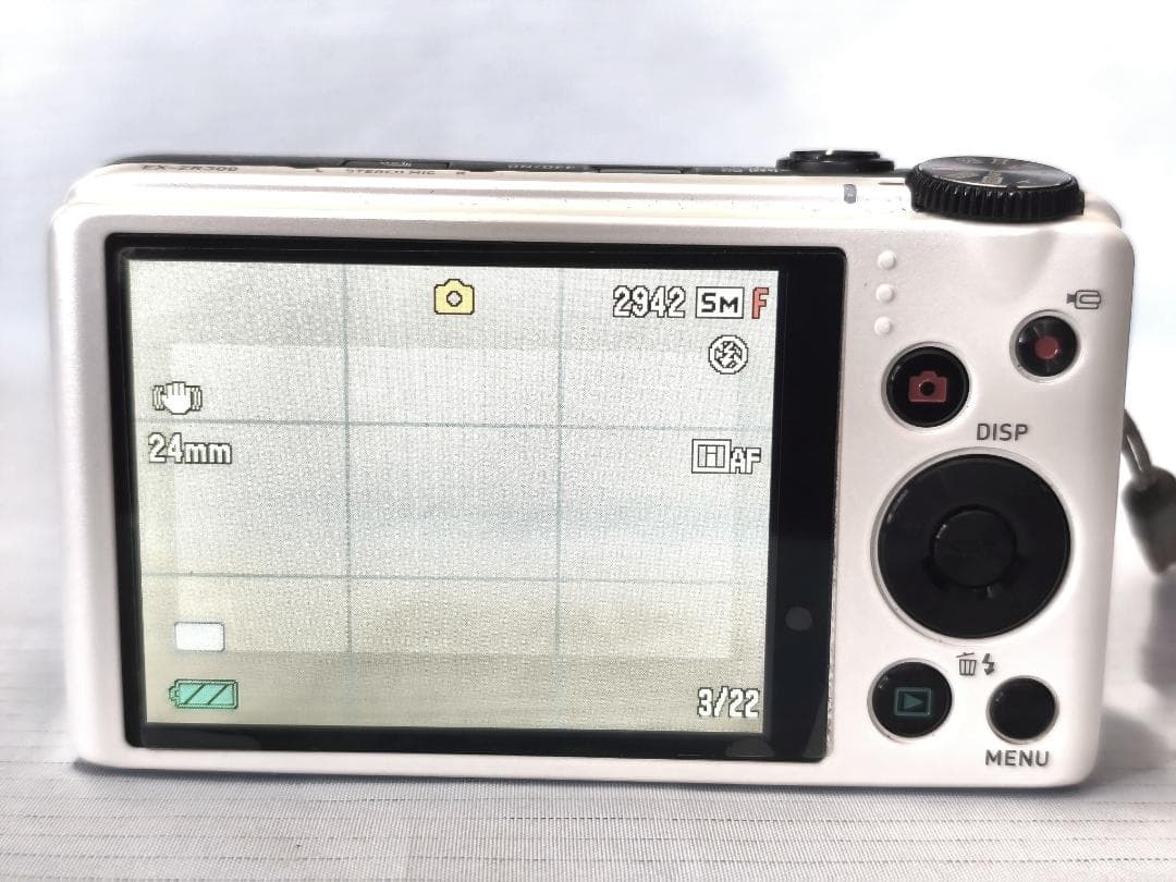 CASIO EXILIM EX-ZR300 12.5倍ズーム コンデジ