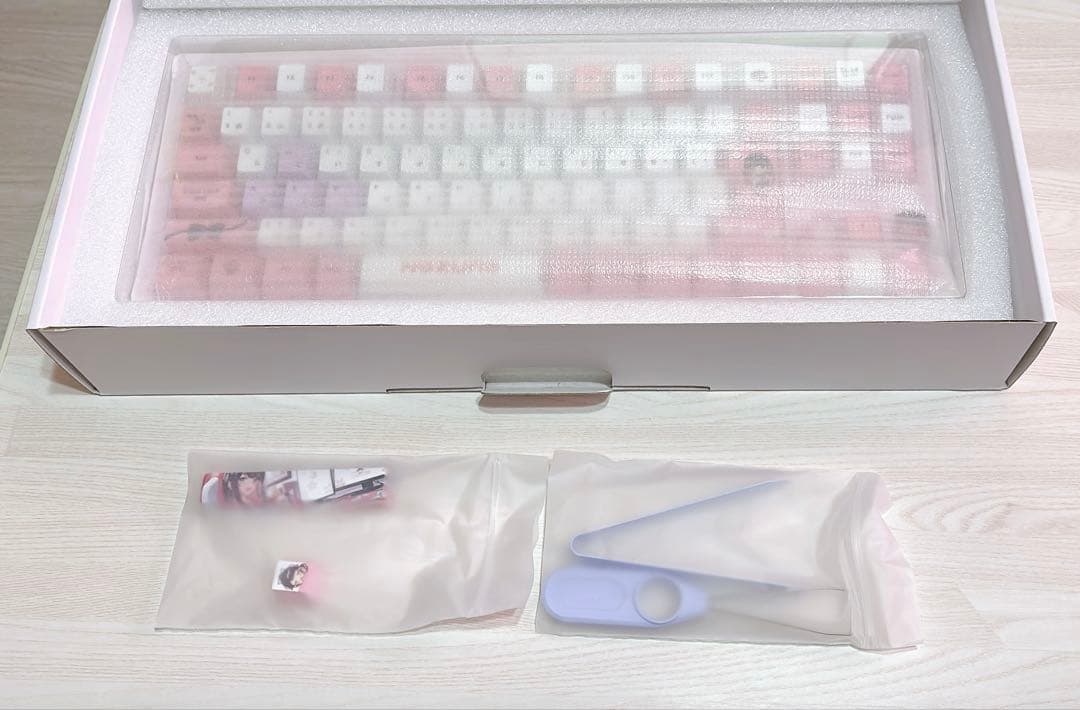 ぶいすぽっ！VSPO GEAR ゲーミングキーボード 第1弾 花芽なずな