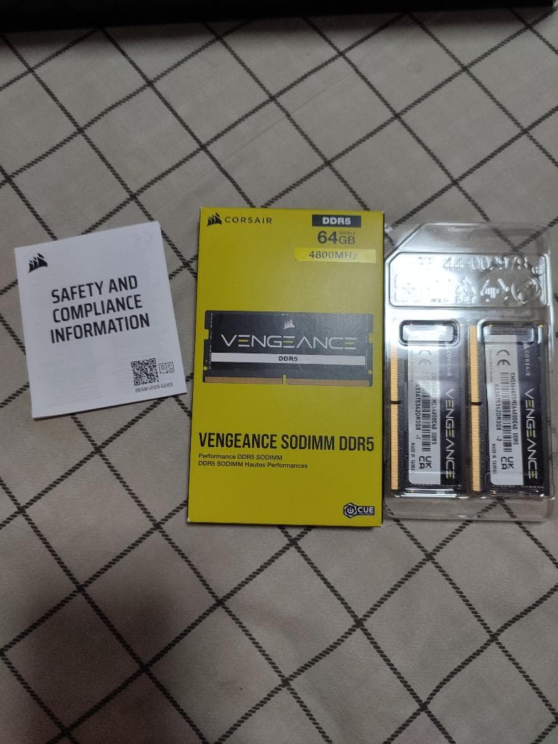 CORSAIR DDR5 64GB　CMSX64GX5M2A4800C40