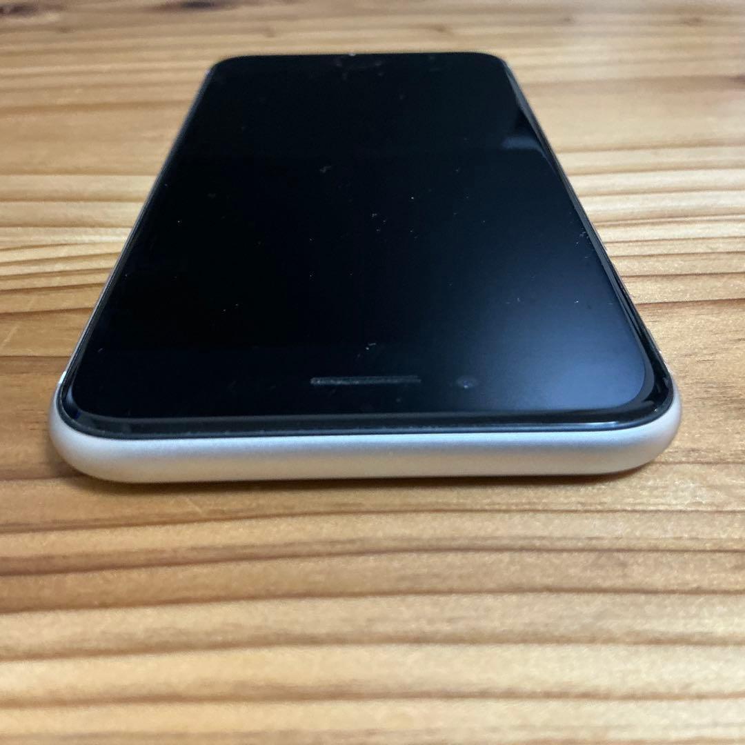 Apple iPhone SE 第3世代64GB スターライト