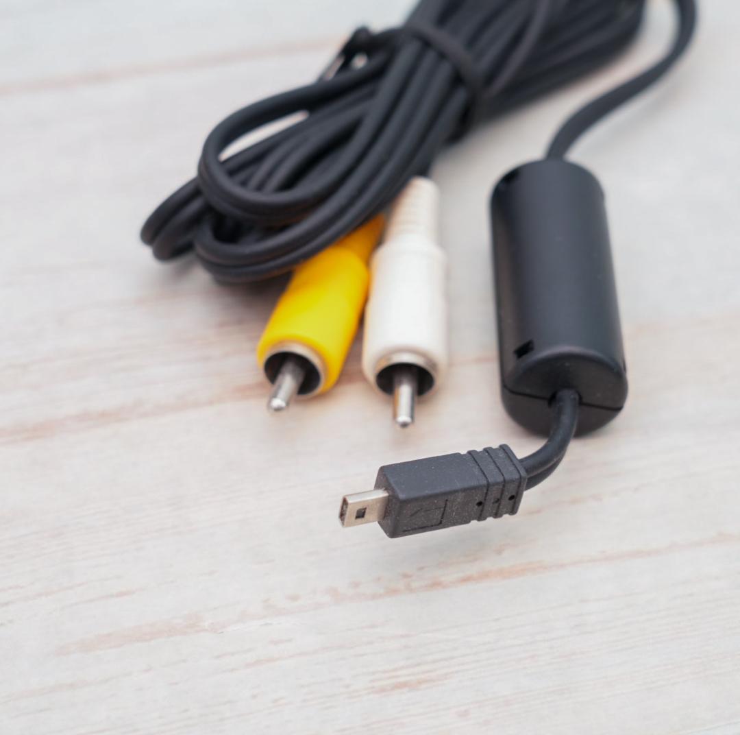 【美品】SONY Cyber-shot DSC-W550 デジタルカメラ