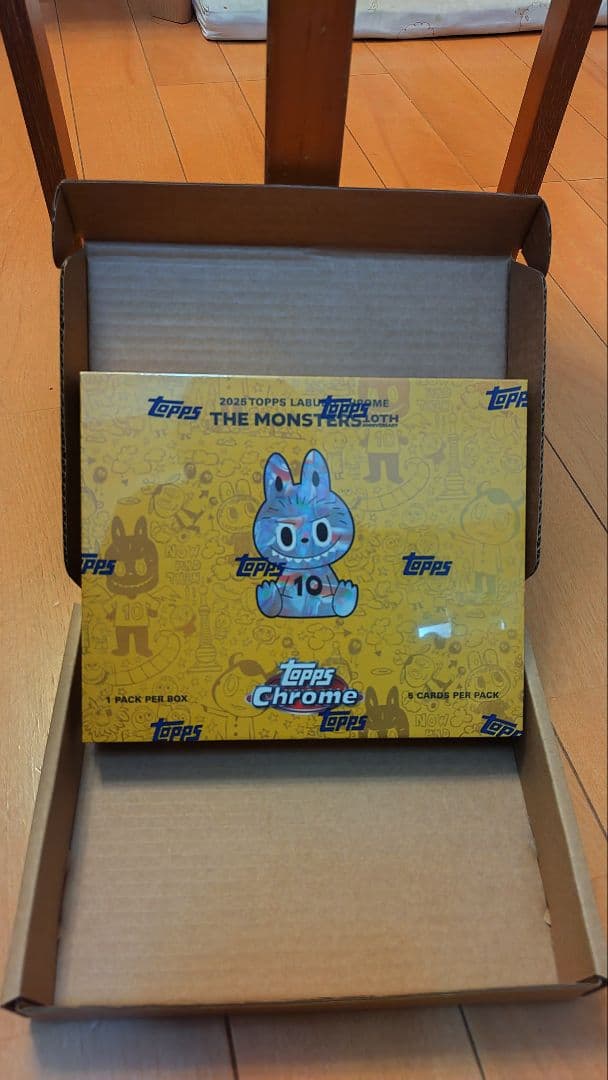 Topps Chrome Labubu ラブブ 1box 1箱 未開封 #2
