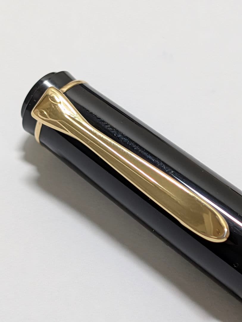 Pelikan Classic M200 EF マーブルグリーン