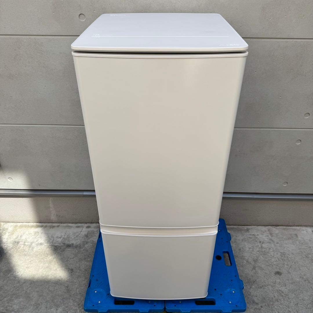 353⭐️2025年製美品★三菱電機 冷蔵庫　自動霜取り　ホワイト　一人暮らし