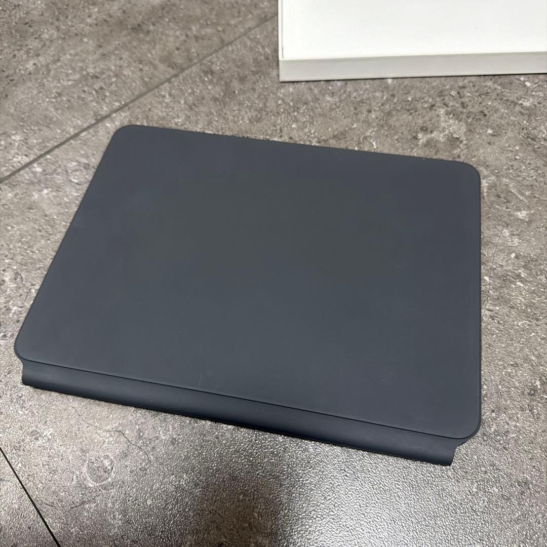 【ほぼ未使用】Apple iPad Magic Keyboard A2261