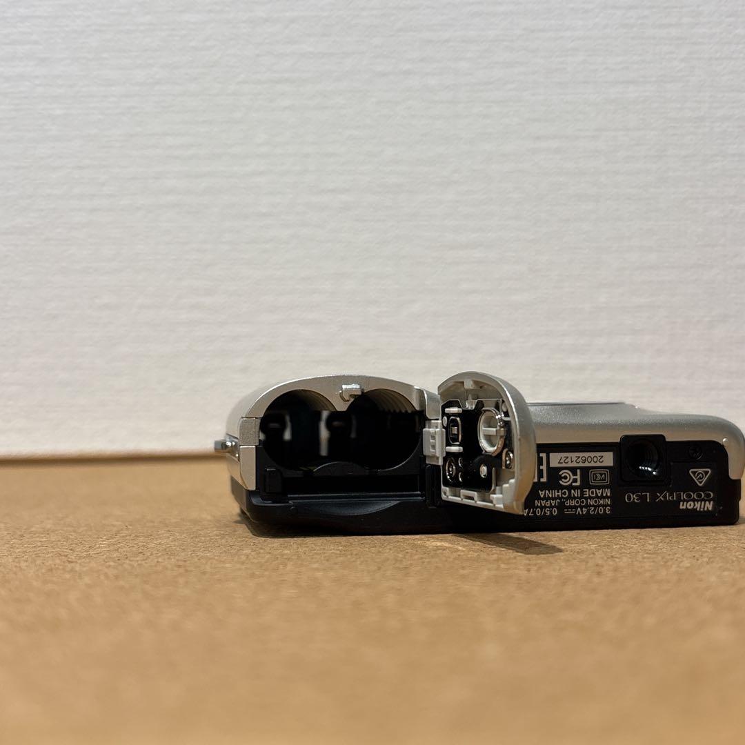 [美品] Nikon COOLPIX L30 動作確認済み 単三電池式