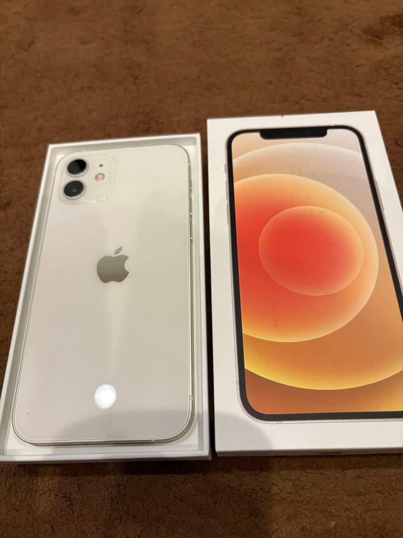 Apple iPhone12 ホワイト 64GB