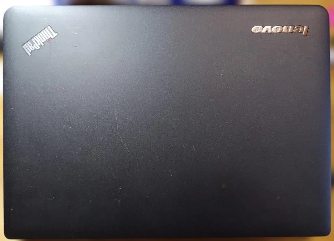 ThinkPad X121e i3 メモリ 8G SSD 120G その１